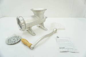 lot 139 image: #32 Meat Grinder