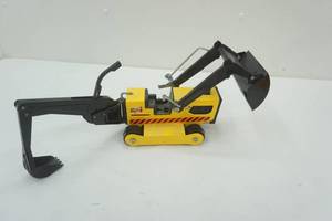 lot 154 image: Tonka T-6 Loader with backhoe attachment