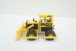 lot 155 image: Vintage Remco 155 Bulldozer Toy