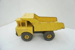 lot 160 image: Vintage Tonka Mighty Dump Truck