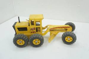 lot 163 image: Tonka Steel Classics Road Grater
