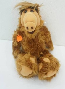 lot 210 image: TV Collectible Alf Plush Toy 18 tall