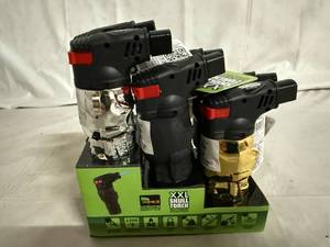 lot 28 image: 6 Pack of XXL Skull Torches