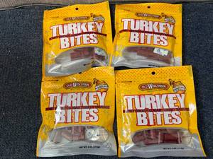 lot 147 image: 4 Bags of Old Wisconsin Turkey Bites