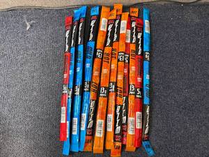 lot 173 image: 12 Jack Links Wild Meat Sticks