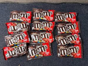 lot 206 image: 12 Bags of M&Ms Share Size