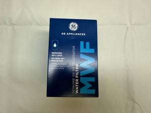 lot 20 image: SSS. GE Refrigerator Water Filter MWF