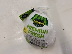 lot 79 image: K. 5.35lbs JennieO Premium Young Turkey Breast