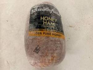 lot 101 image: 10lbs Smithfield Honey Ham