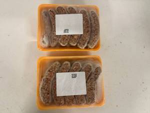 lot 118 image: B. 2x 10ct Traditional Bratwursts