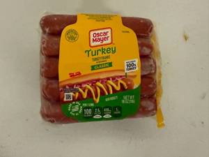 lot 127 image: C. 6x 16oz Oscar Mayer Turkey Franks