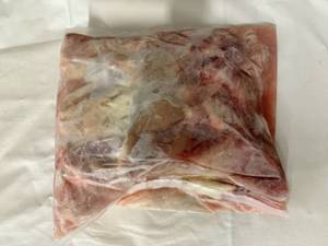 lot 162 image: 6.5lbs 8pc Cut up Chicken