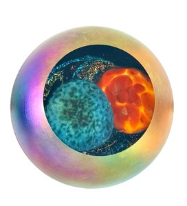 lot 15 image: Glass Eye Studio Art Glass Paperweight, Solar Eclipse Design