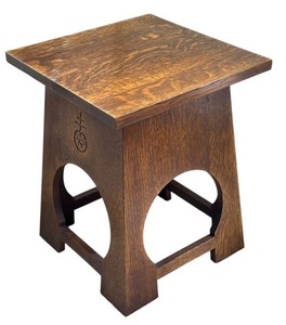 lot 16 image: Stickley Roycroft Tabouret Side Table