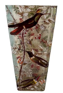 lot 46D image: Decorative Glass Vase with Hummingbird and Floral Designs