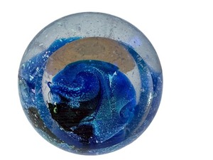 lot 26 image: Glass Eye Studio Art Glass Paperweight - Neptune Design