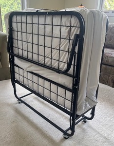 lot 100A image: Metal Roll Away Twin Frame