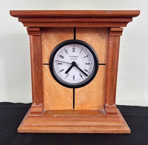 lot 98 image: Schlabaugh & Sons Clock