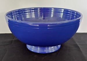 lot 105 image: Cobalt Blue Fiesta Footed Serving Bowl
