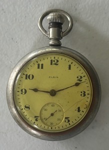 lot 136 image: Vintage Elgin Pocket Watch