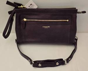 lot 198 image: Coach Legacy Clutch, New with Tags
