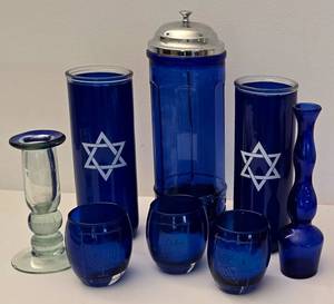 lot 201 image: Colorful Cobalt Collection