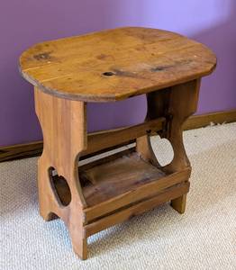 lot 156 image: Vintage Pine Accent Table