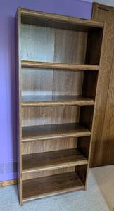 lot 165 image: Tall Oak Bookshelf