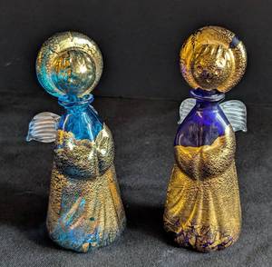 lot 239 image: Pair of Vetro Artistico Murano Glass Angel Figurines