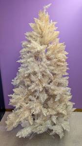 lot 245 image: 6ft White Faux Christmas Tree