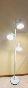 lot 182 image: Vintage Three Arm Floor Lamp