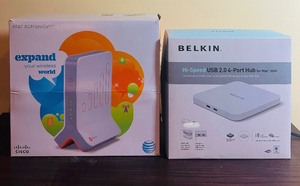 lot 175 image: AT&T 3G MicroCell and Belkin Hi-Speed USB 2.0 4-Port Hub for Mac Mini