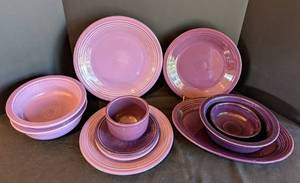 lot 355 image: Mix of Purple Fiesta Dishes