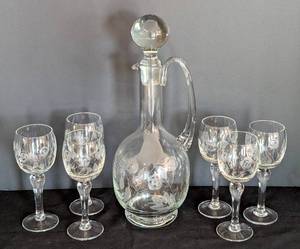 lot 382 image: Etched Glass Decanter and Wine Glass Set