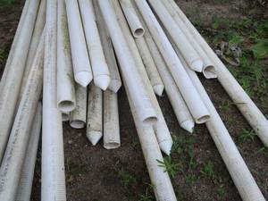 lot 93 image: LARGE LOT PVC PIPE