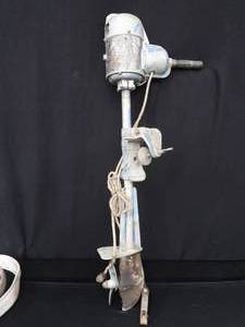 lot 103 image: VINTAGE LEJAY ELECTROL MOTOR