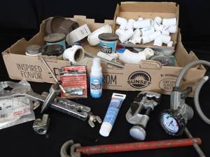 lot 119 image: MISC LOT OF PLUMBING SUPPLIES SOME NEW