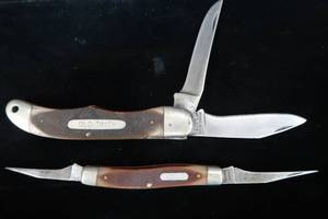 lot 124 image: 2 VINTAGE OLD TIMER KNIVES