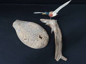 lot 23 image: MALLARD WALL HANGING  HEADLESS CORK BODY