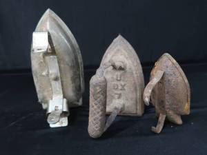 lot 36 image: IRONS OF YESTERYEAR