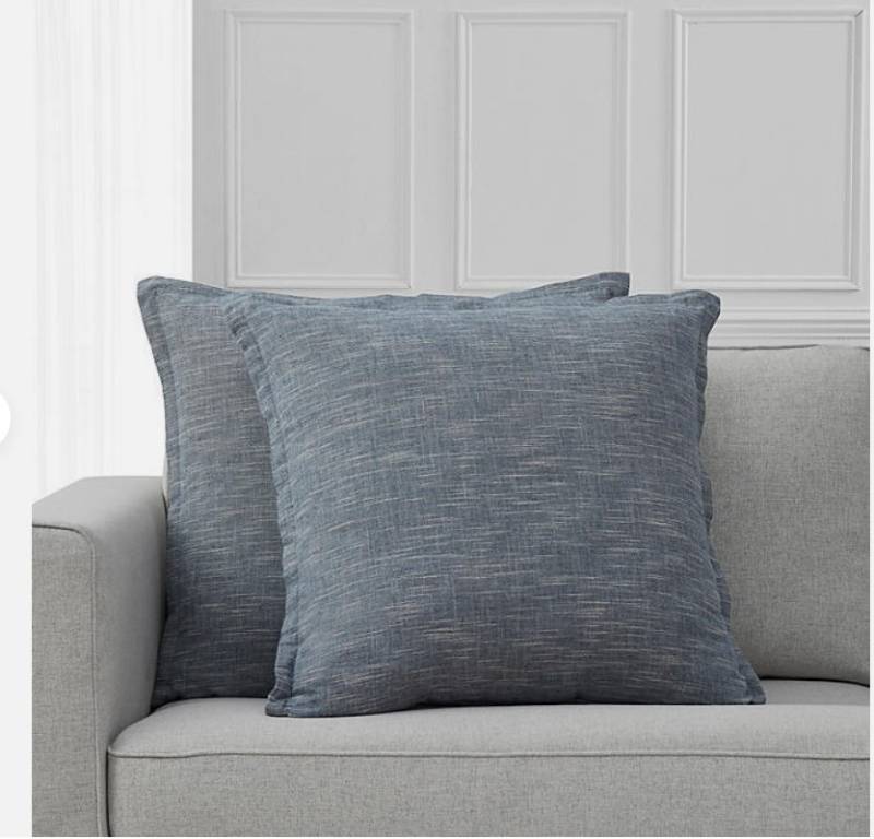 lot 288 image: NEW Members Mark 2-Pk. Woven Pillows, 22 x 22 - Indigo Blue