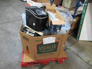 lot 105 image: Pallet of Store Overstock and Ecommerce Product and Returns