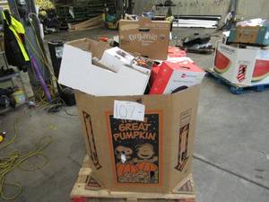 lot 107 image: Pallet of Store Overstock and Ecommerce Product and Returns