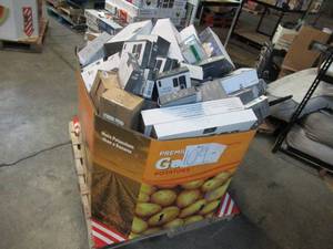 lot 109 image: Pallet of Store Overstock and Ecommerce Product and Returns - Wasserstein Mixed