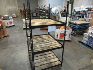 lot 113 image: Adjustable Black Metal Frame Built to Fit Onto Pallets - Perfect for Projects