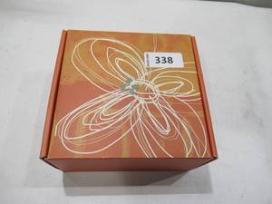 lot 338 image: NEW Just for You Gift Box Set