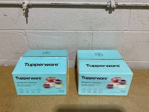 lot 142 image: LOT OF 2 4PCS Tupperware Vintage Wonderlier Bowl Set