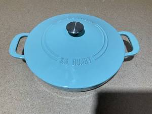 lot 258 image: Martha Stewart 3.5-Quart Enameled Cast Iron Dutch Oven Braiser