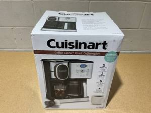 lot 271 image: Cuisinart SS-16 Coffee Center 2-in-1 12-Cup Drip Coffeemaker