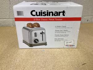 lot 406 image: Cuisinart 2-Slice Classic Toaster - Black Stainless Steel - CPT-160BKSP1